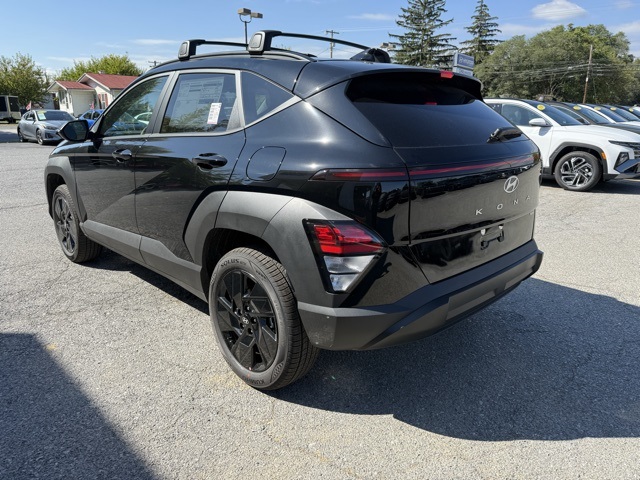 2026 Hyundai Kona SEL photo 2