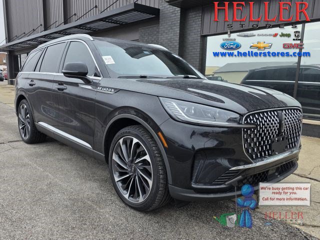 2025 Lincoln Aviator Reserve's photo