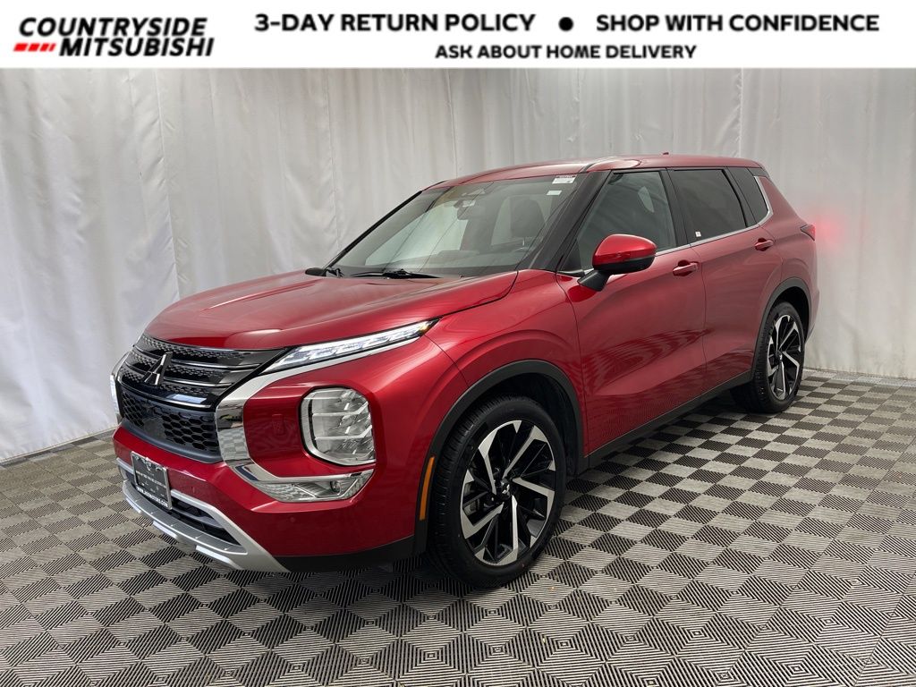 2024 Mitsubishi Outlander SE