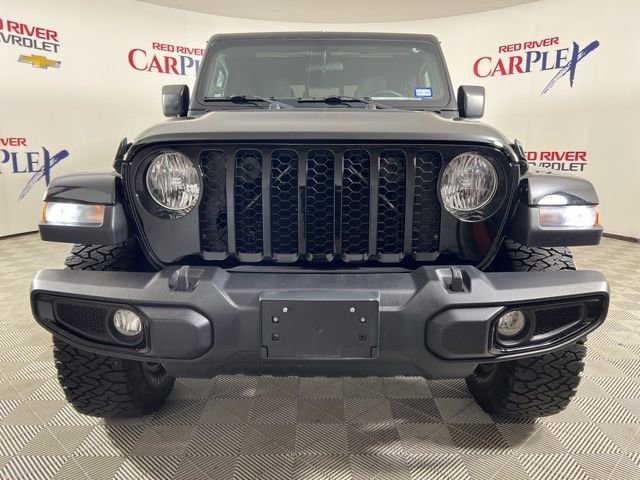 2022 Jeep Gladiator Willys photo 2