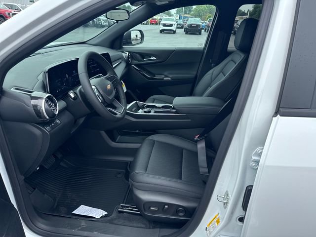 2026 Chevrolet Equinox LT photo 8
