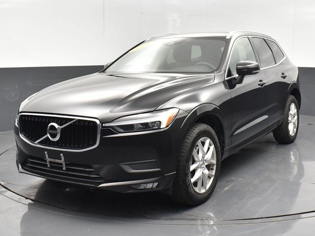 2021 Volvo XC60 T5 Momentum photo 13