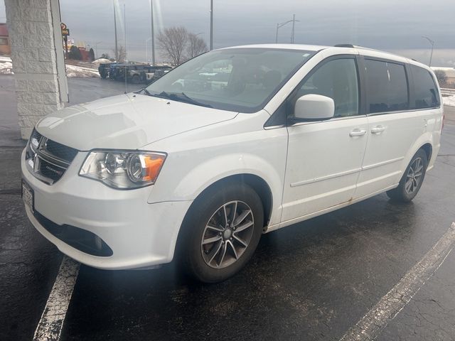 2017 Dodge Grand Caravan SXT's photo