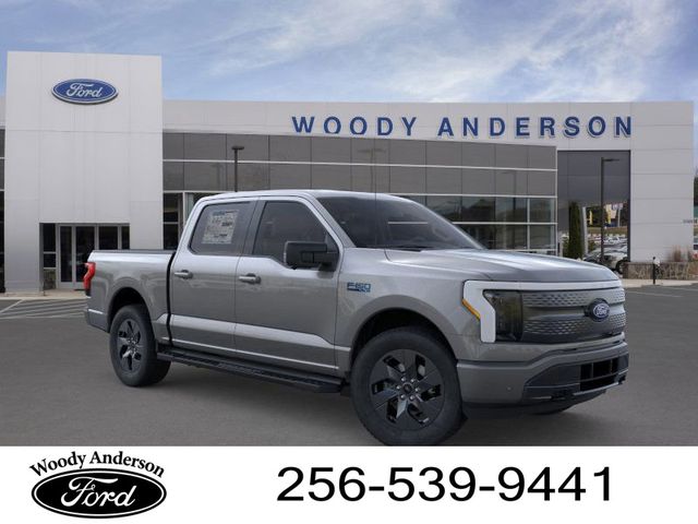 2025 Ford F-150 Lightning photo 7
