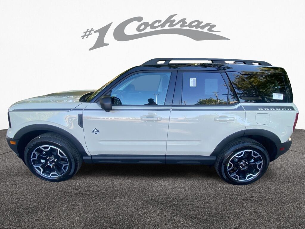 2025 Ford Bronco Sport Outer Banks photo 4