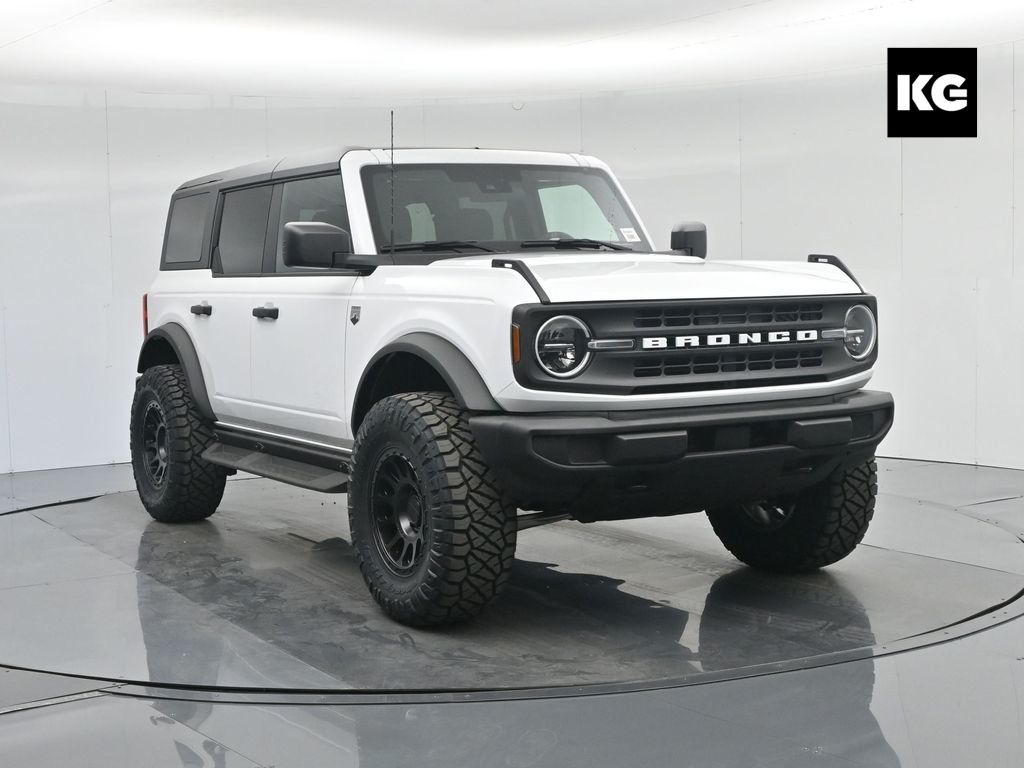 2025 Ford Bronco 4-Door Big Bend's photo