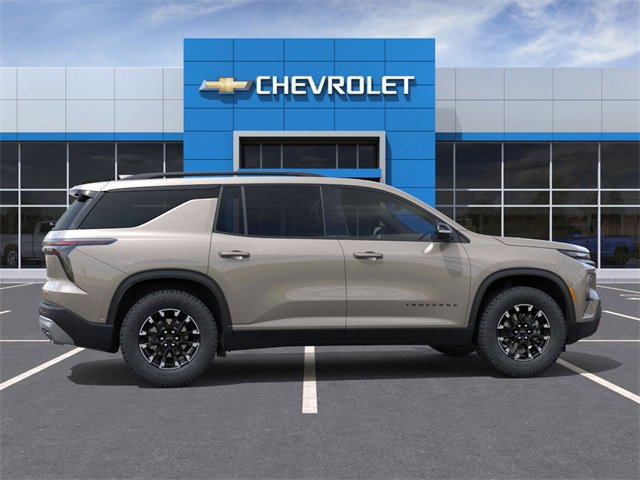 2026 Chevrolet Traverse Z71 photo 3