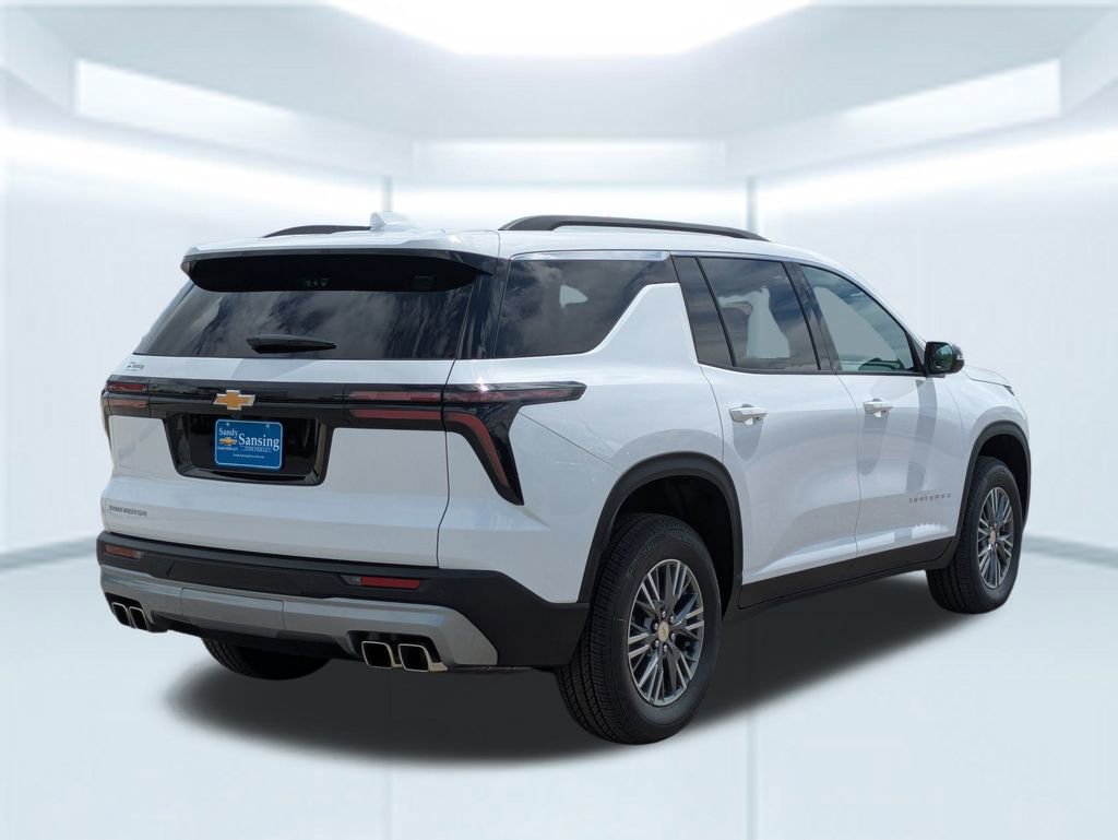 2025 Chevrolet Traverse photo 4