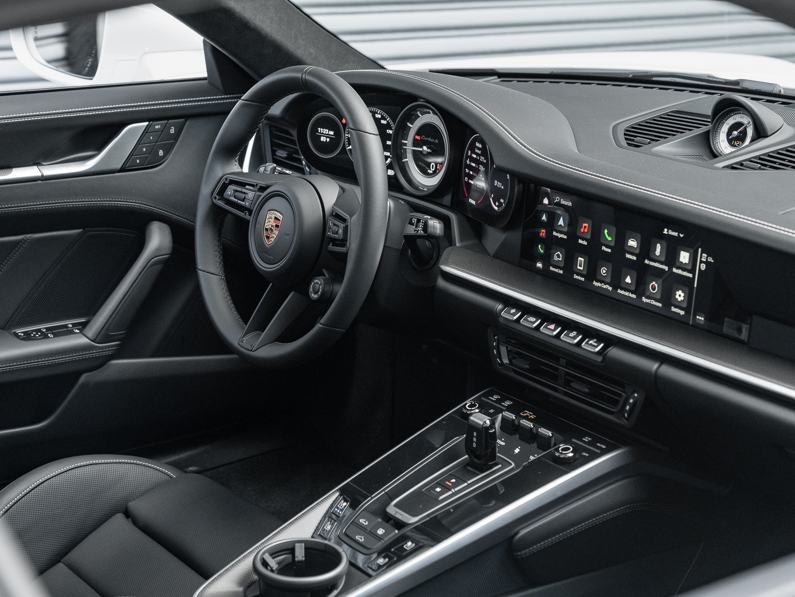 2023 Porsche 911 Turbo S photo 13