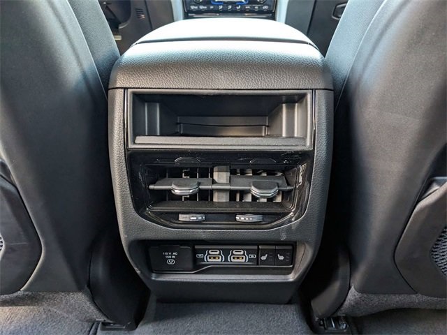 2023 Jeep Grand Cherokee Limited photo 15