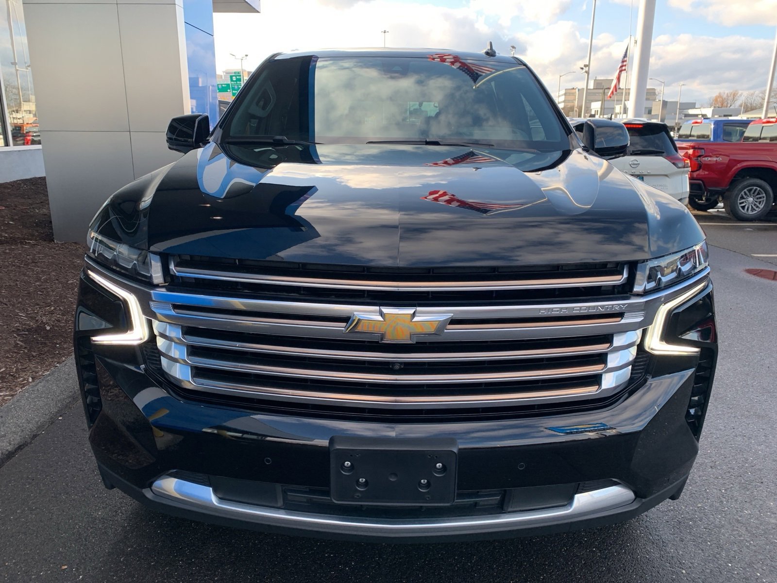 2021 Chevrolet Tahoe High Country photo 3