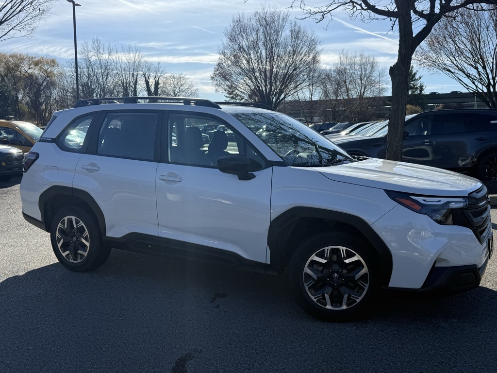 2025 Subaru Forester Base photo 3