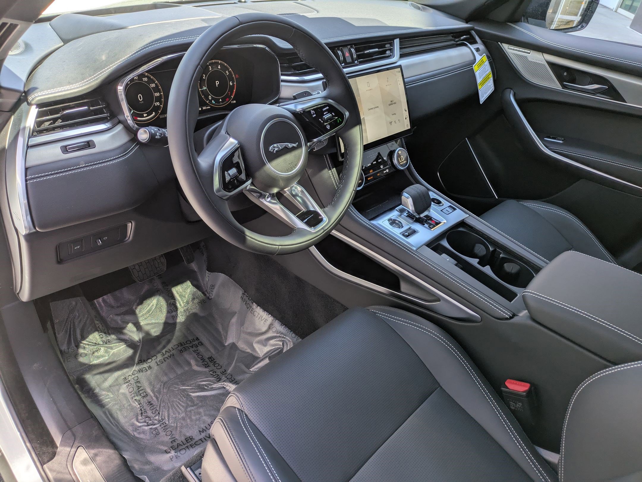 2026 Jaguar F-PACE P250 R-Dynamic S photo 10