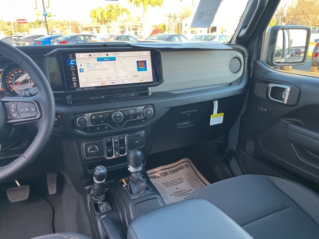 2025 Jeep Wrangler Sport S photo 14