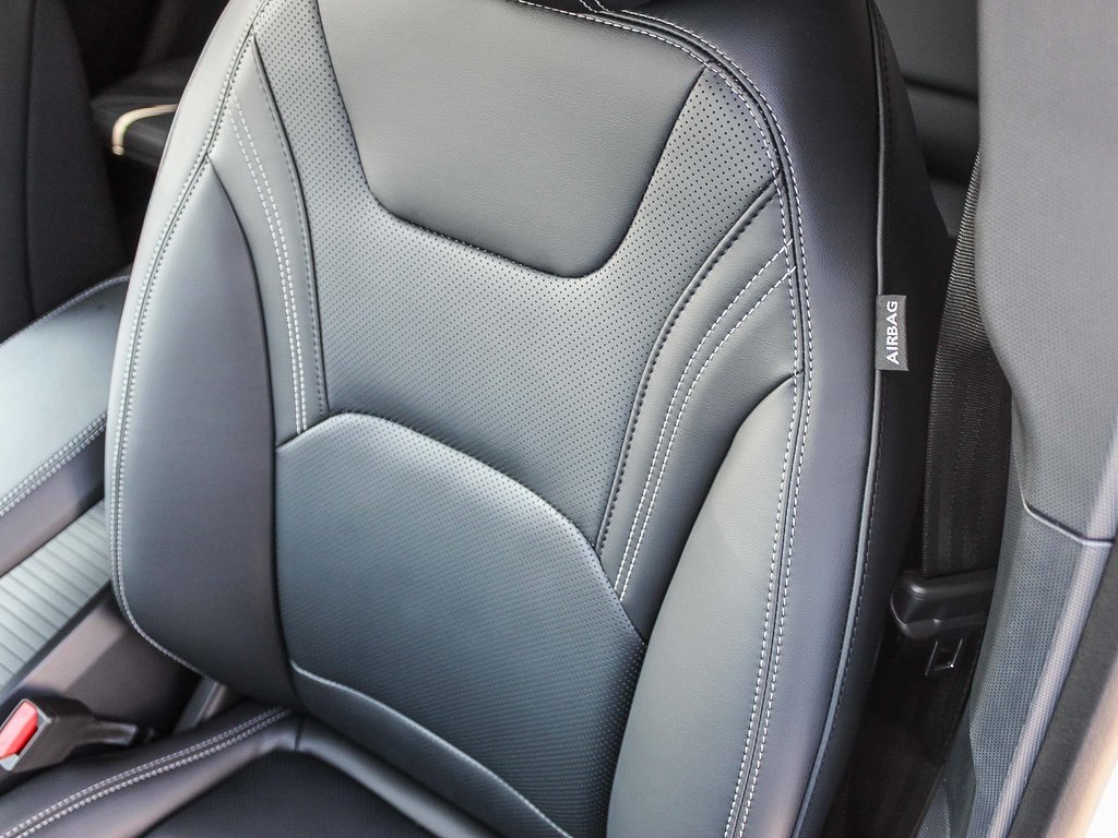 2025 Ford Mustang Mach-E Premium photo 22