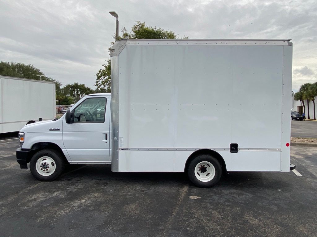 2024 Ford E-350 Base photo 8