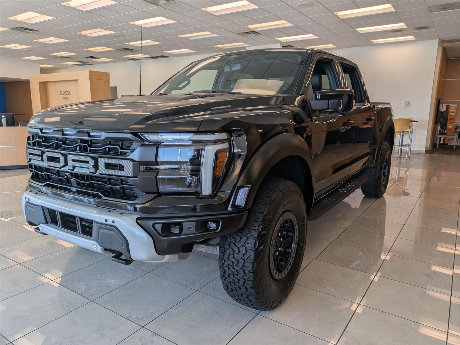 2025 Ford F-150 Raptor's photo