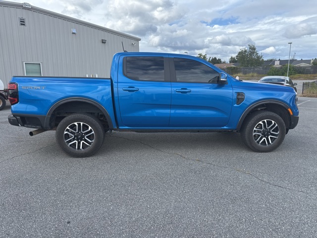 2024 Ford Ranger Lariat photo 2