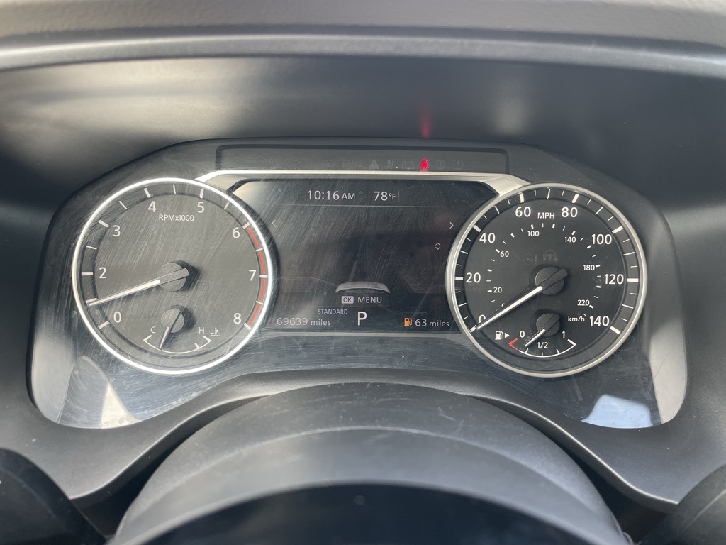 2021 Nissan Rogue SV photo 11