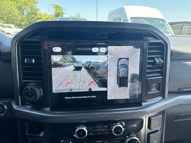 2025 Ford F-150 XLT photo 10