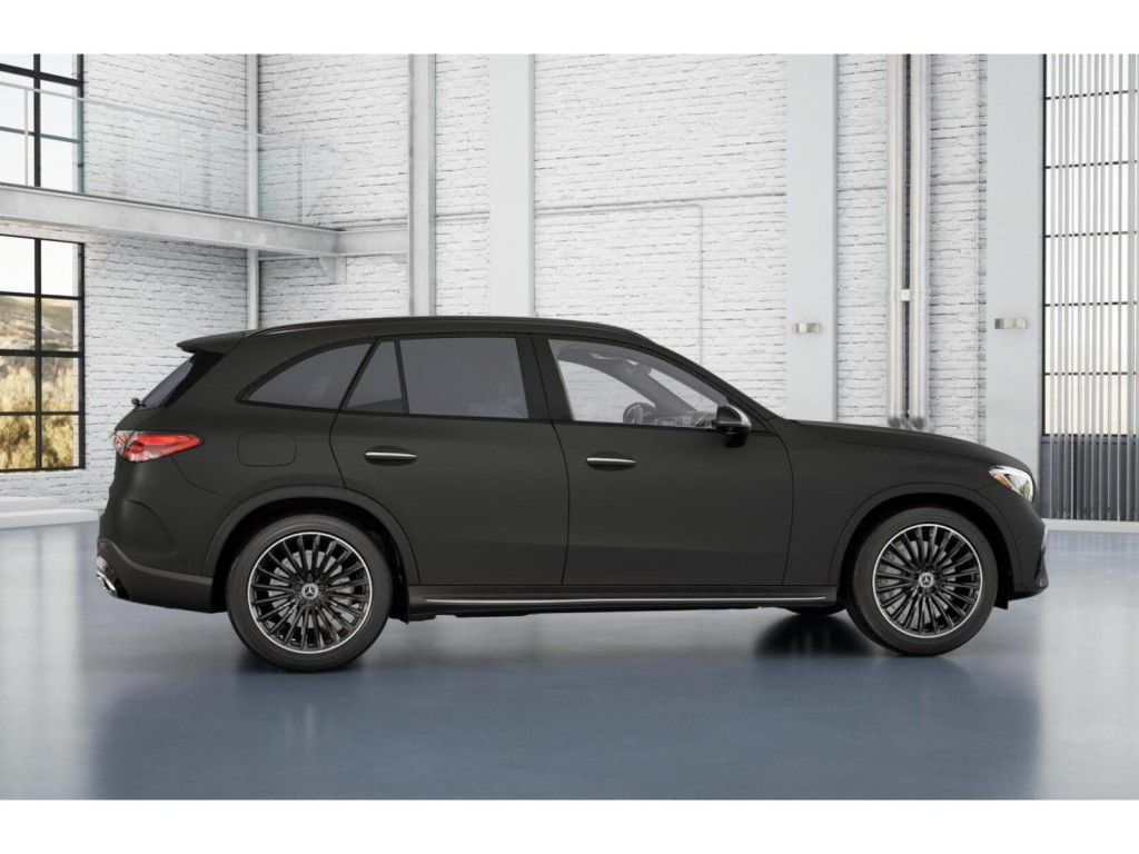 2026 Mercedes Benz GLC 300 photo 15