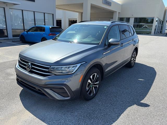 2022 Volkswagen Tiguan S photo 3