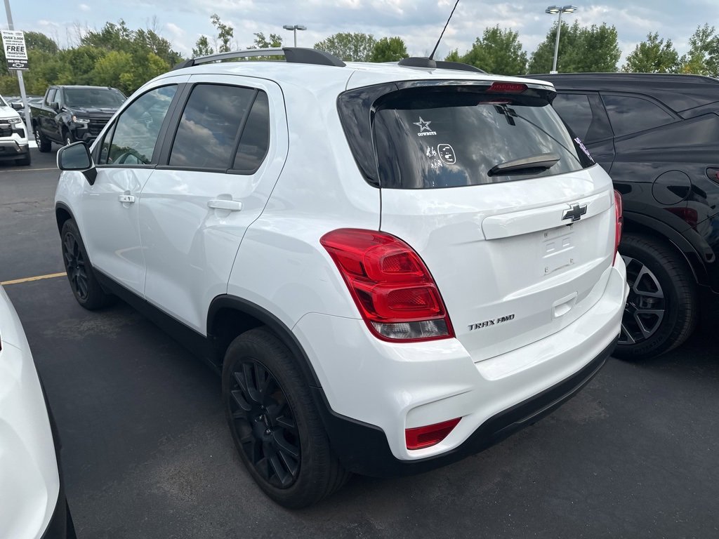 2022 Chevrolet Trax LT photo 3