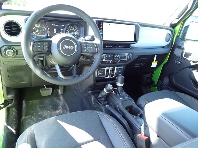 2025 Jeep Wrangler Sport S photo 15