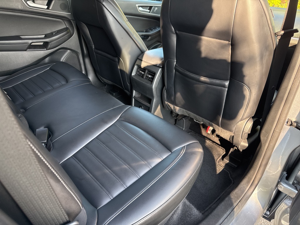 2024 Ford Edge SEL photo 19