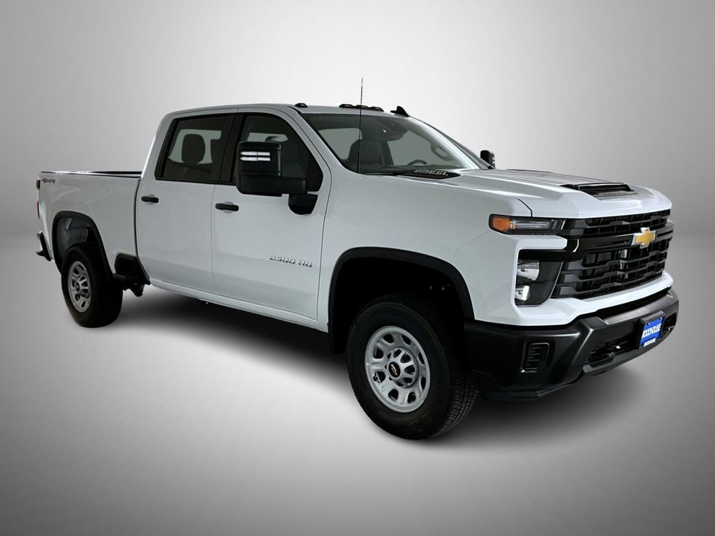 2025 Chevrolet Silverado 2500HD photo 3