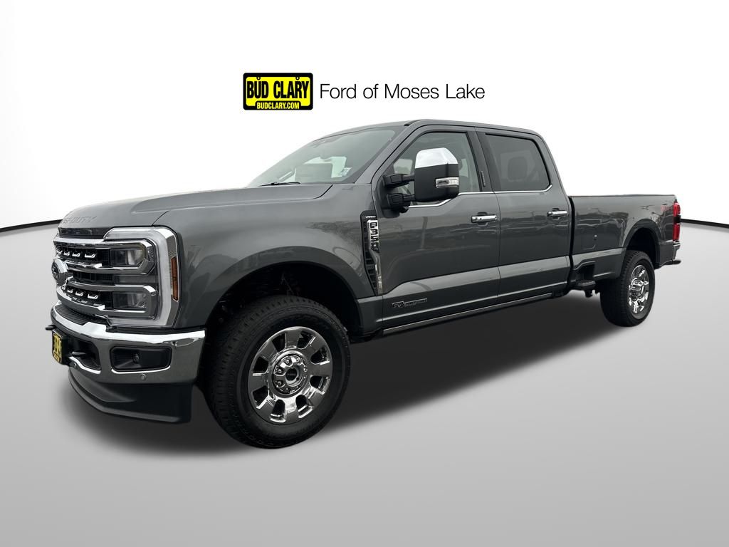2026 Ford F-350 Super Duty Lariat's photo