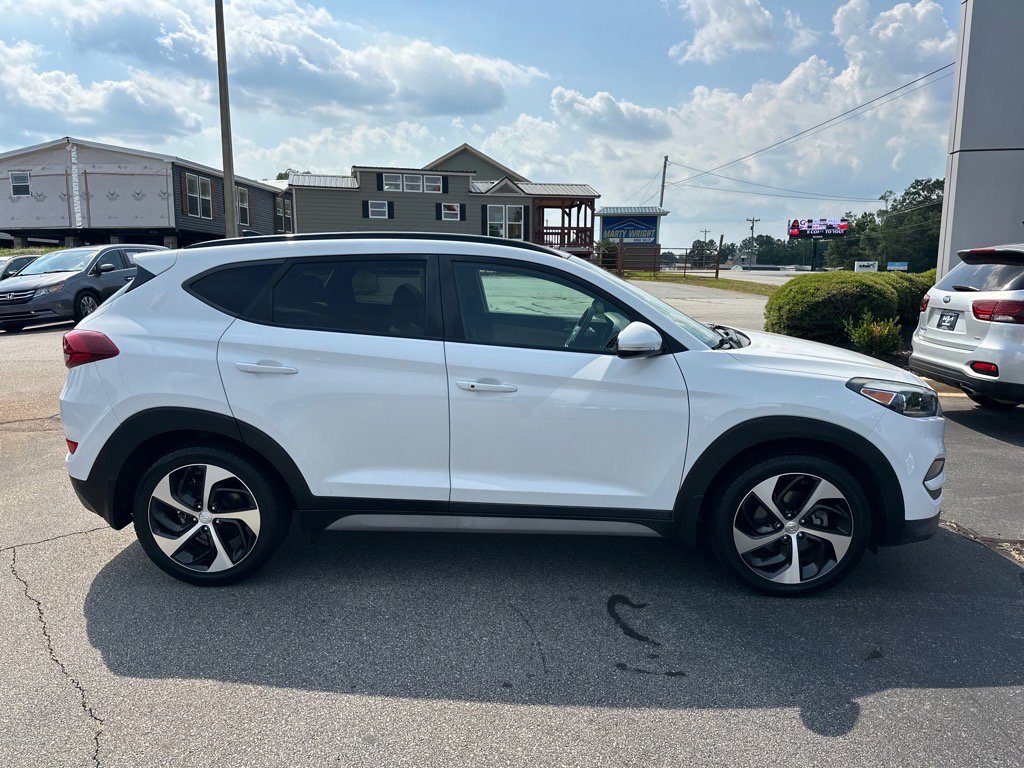 Used 2018 Hyundai Tucson Value with VIN KM8J33A27JU775138 for sale in Pendleton, SC