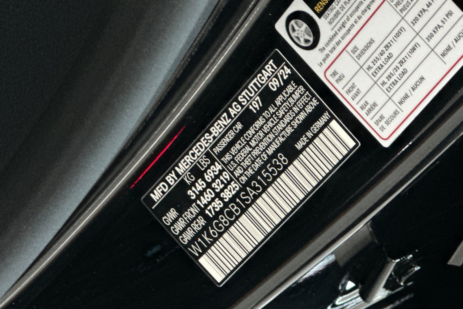 2025 Mercedes Benz S 63 e AMG 4MATIC photo 33