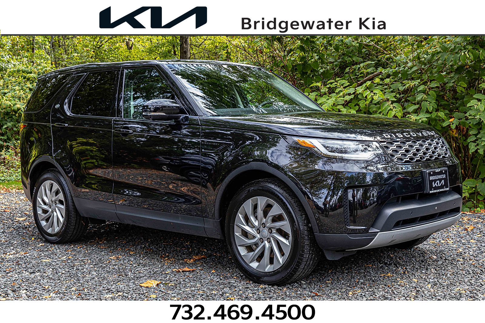 2024 Land Rover Discovery S's photo