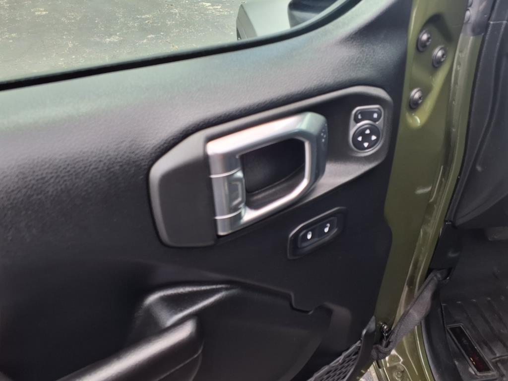 2021 Jeep Wrangler Sport S photo 7