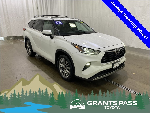 2023 Toyota Highlander Platinum