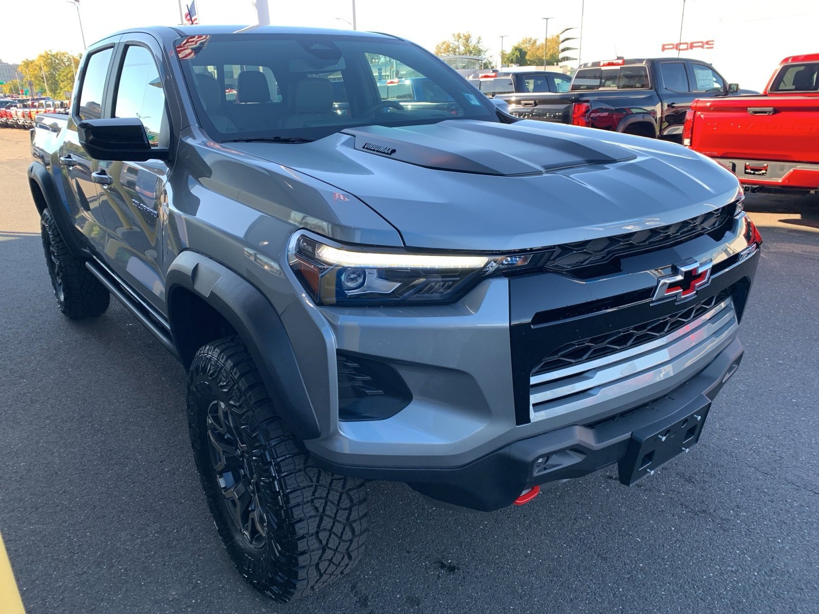 2026 Chevrolet Colorado ZR2 photo 3