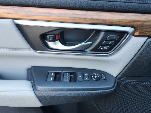 2017 Honda CR-V EX-L photo 33