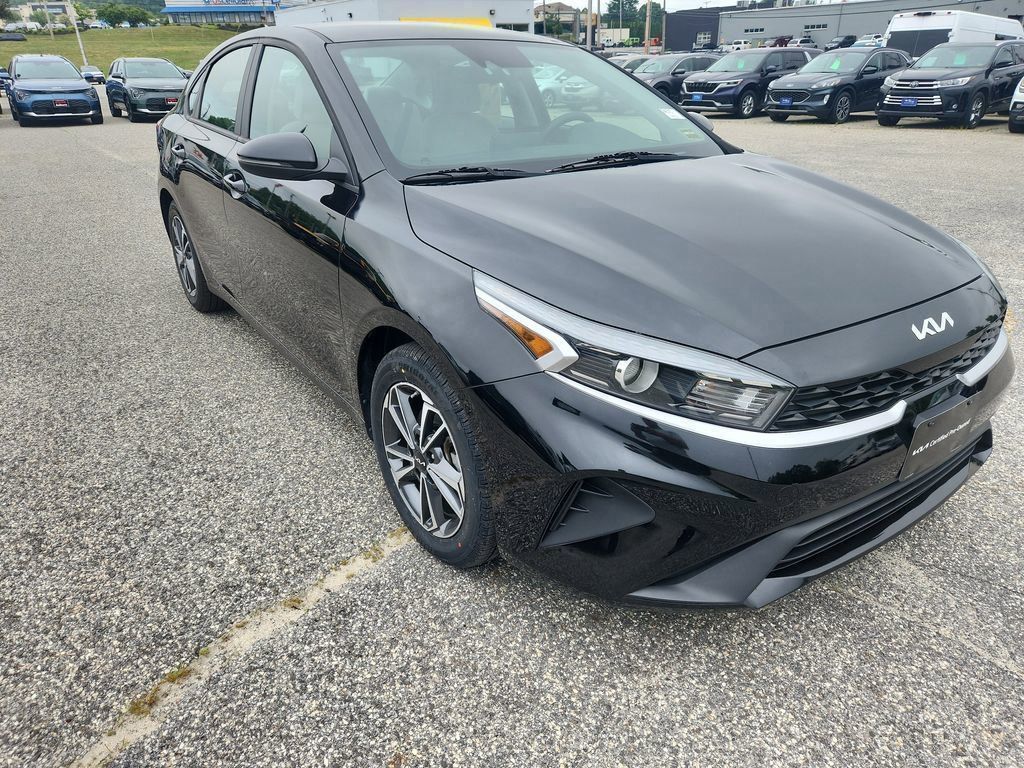 2022 Kia FORTE LXS