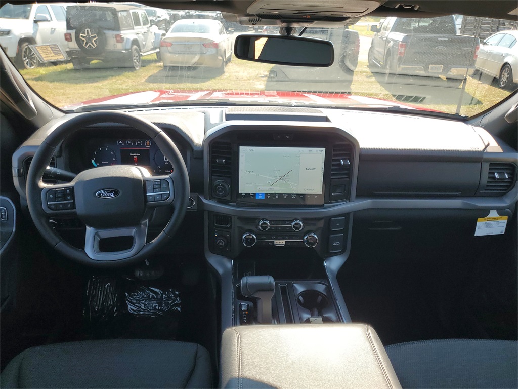 2025 Ford F-150 XLT photo 21