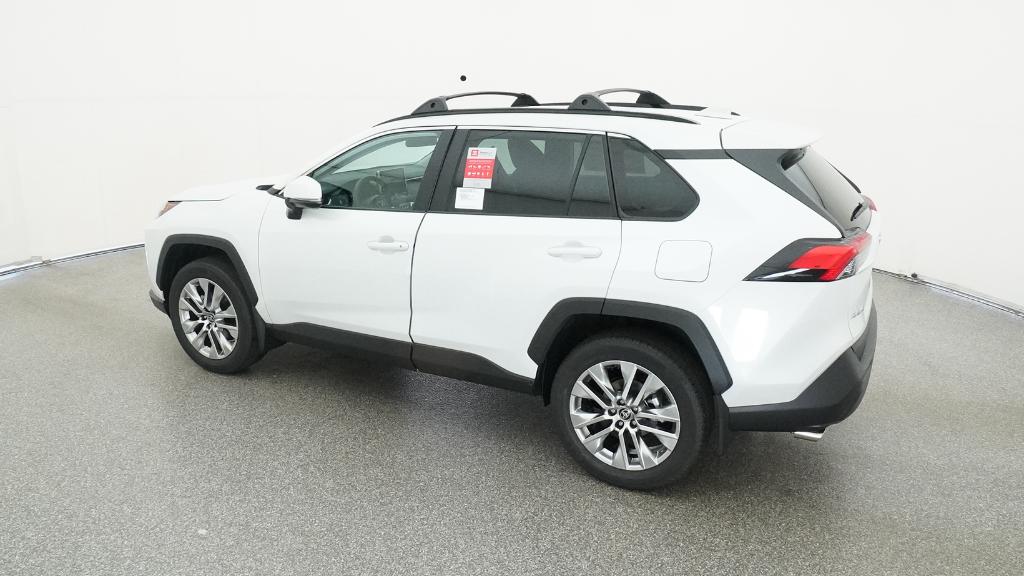 2025 Toyota RAV4 XLE Premium photo 11