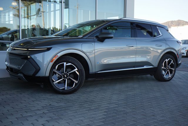 2025 Chevrolet Equinox EV 1LT photo 4