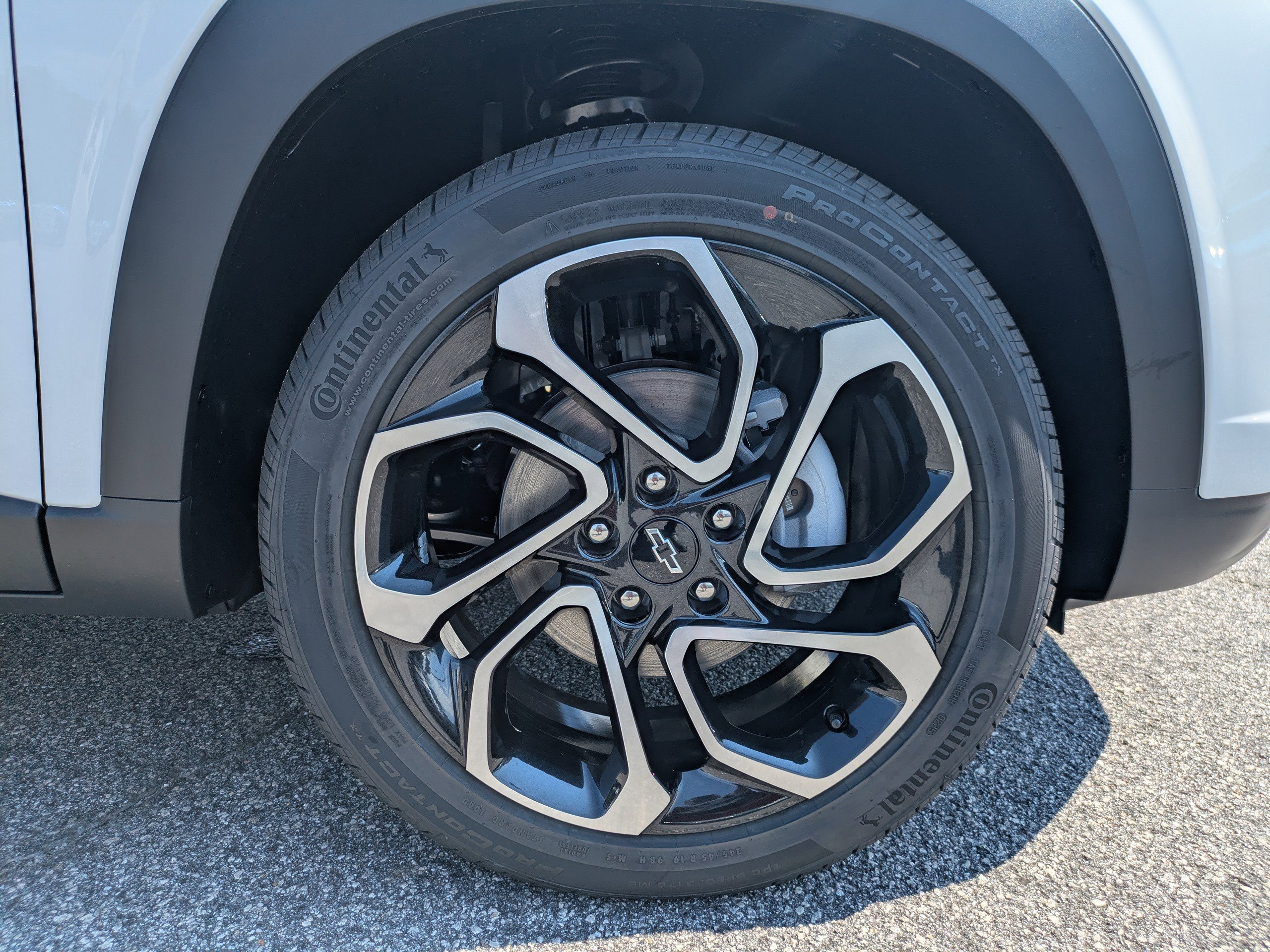 2025 Chevrolet Trax photo 11