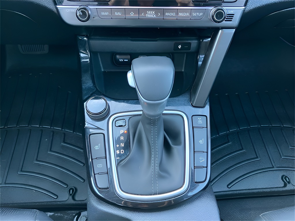 2024 Kia Seltos EX photo 17
