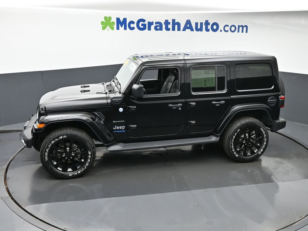 2021 Jeep Wrangler Unlimited Sahara 4xe photo 17