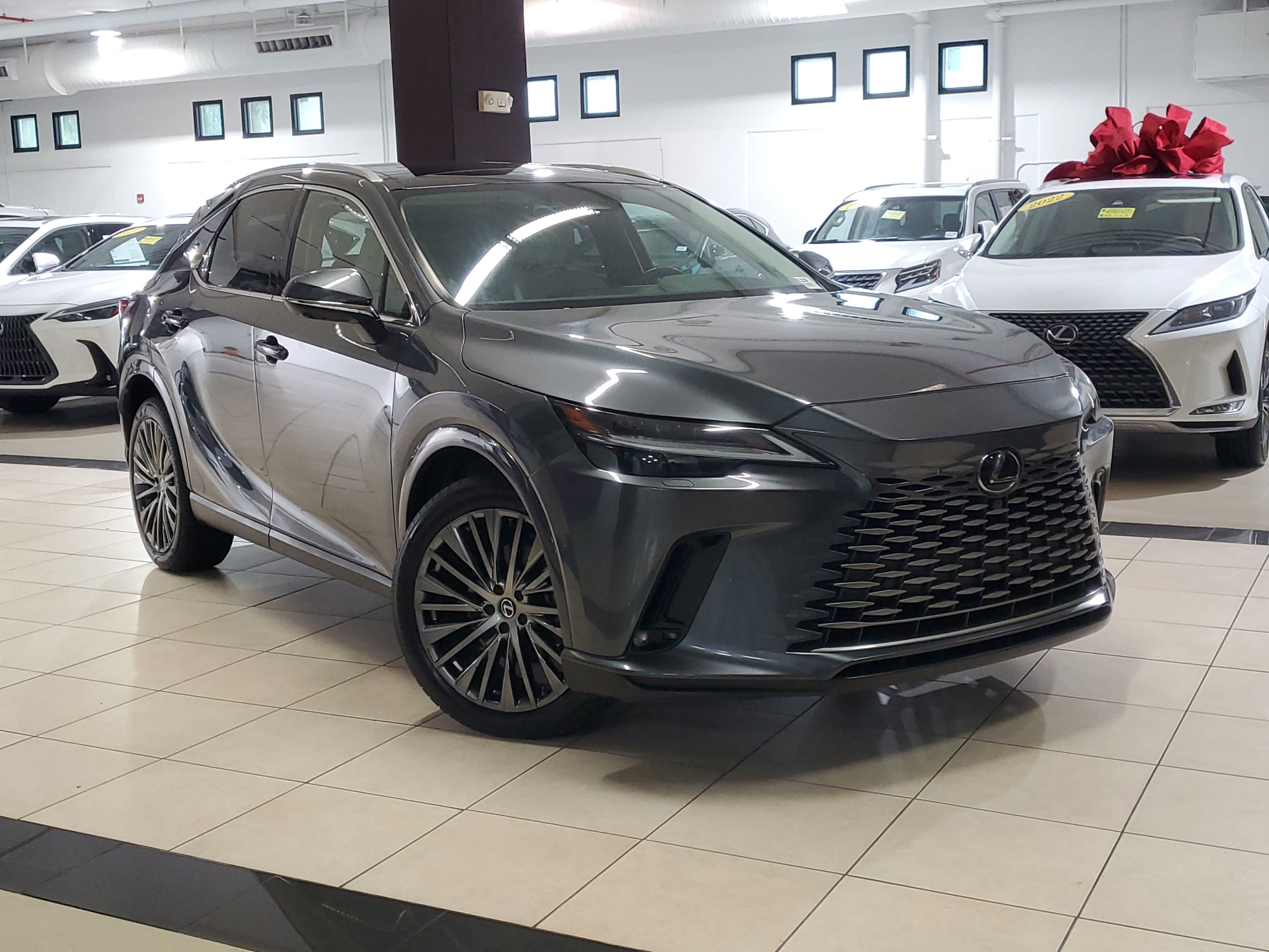 2024 Lexus RX 350's photo