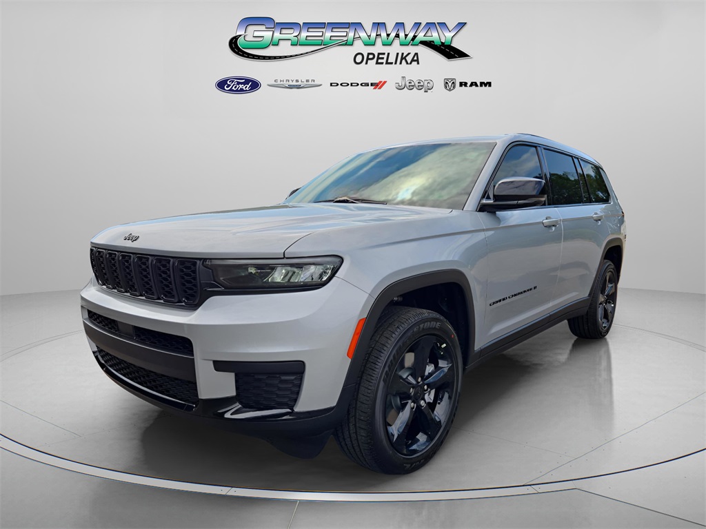 2025 Jeep Grand Cherokee Altitude X photo 3