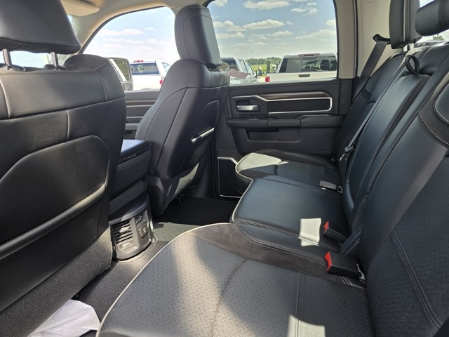 2024 Ram 2500 Laramie photo 25