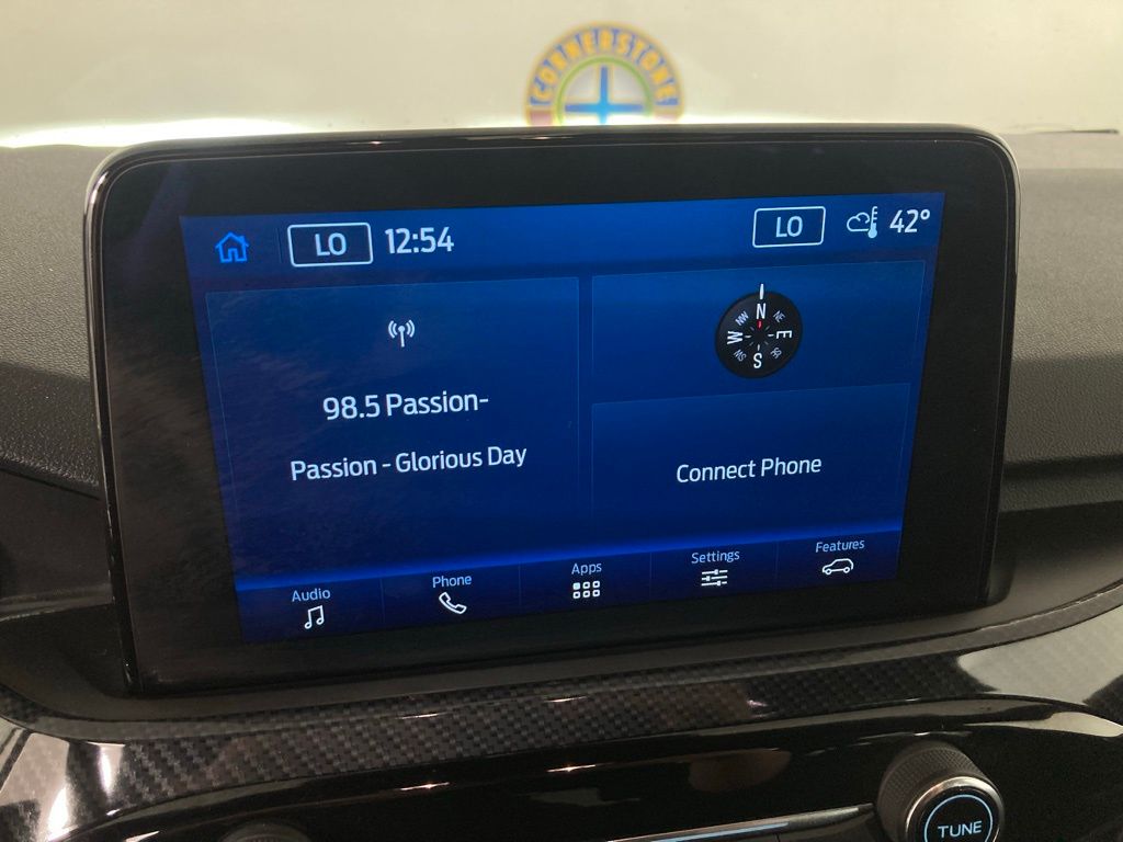 2024 Ford Escape ST-Line photo 3