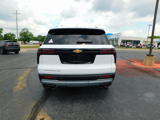 2025 Chevrolet Traverse photo 4